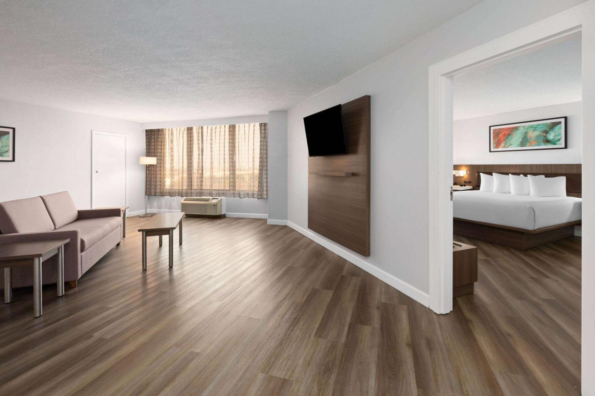 Wyndham Garden Norfolk Downtown Hotel Luaran gambar